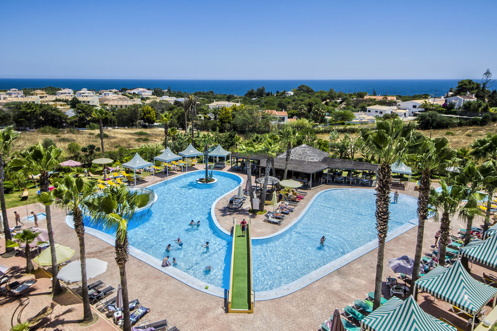 Hotel Baia Grande Pool