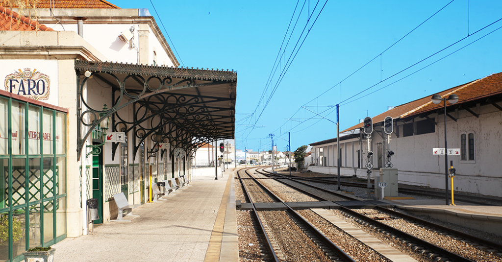 Faro Train Station Taxis