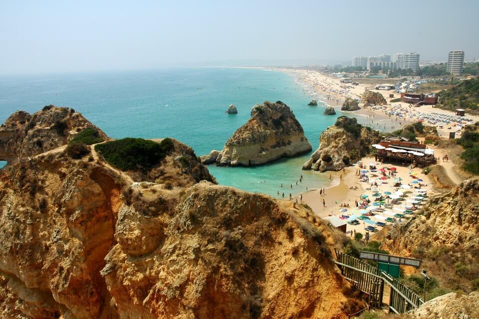 Praia dos 3 Irmãos in Alvor